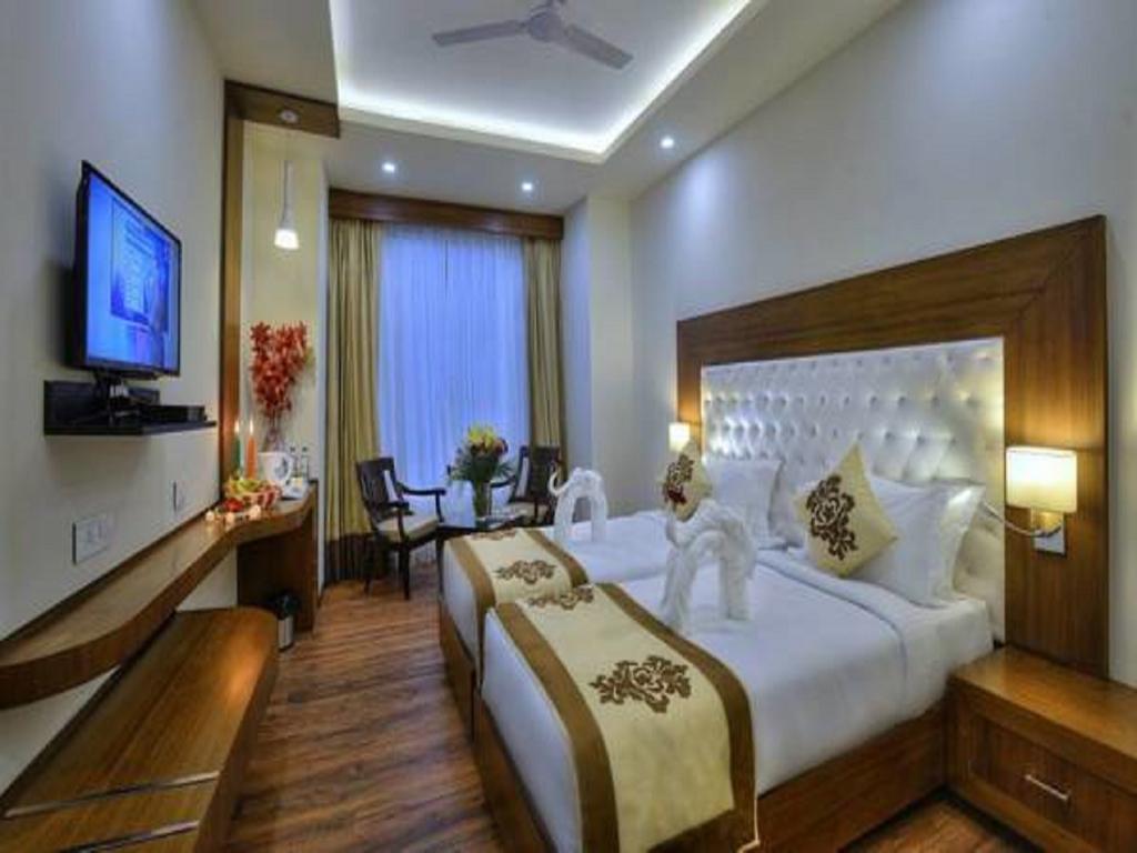 Hotel Seven Hills Tower Agra  Pokój zdjęcie